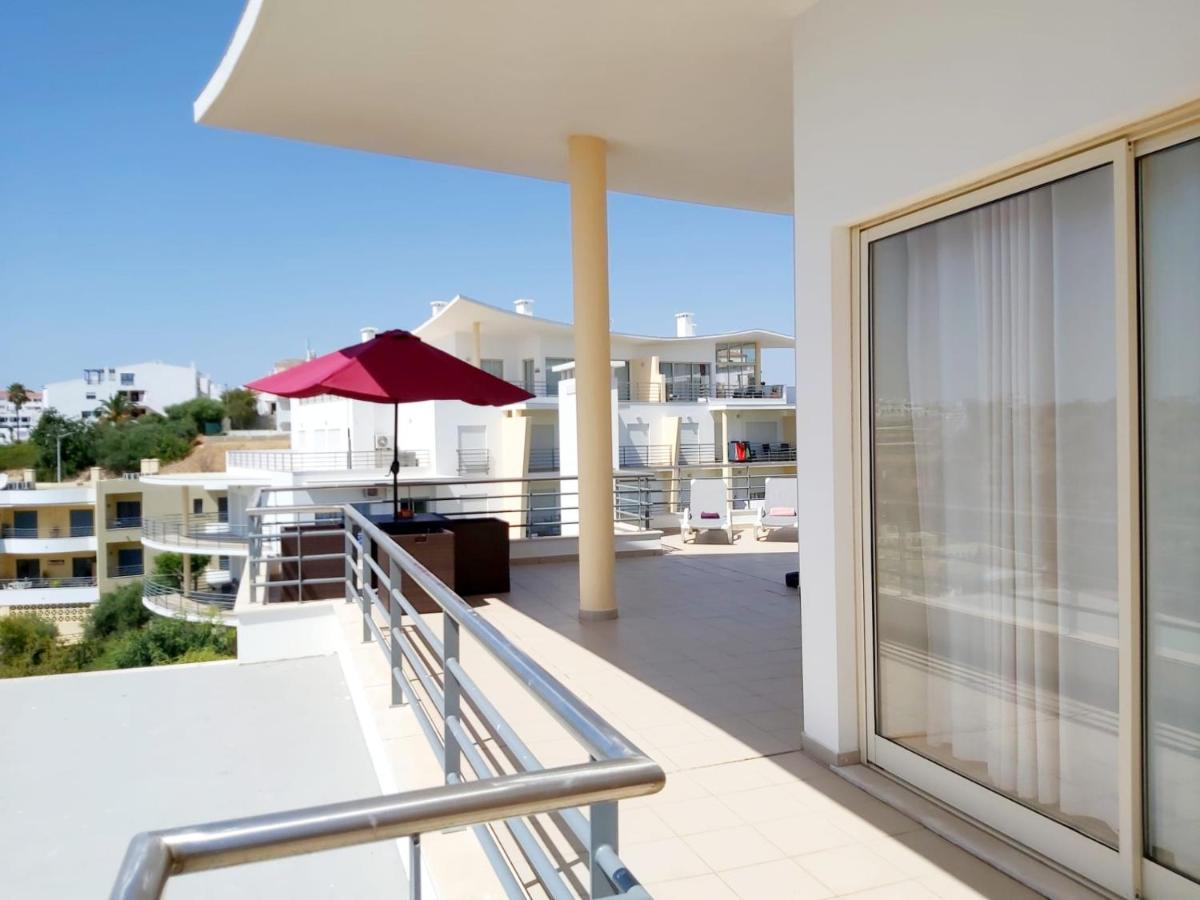 Sea View Penthouse In Albufeira 아파트 외부 사진