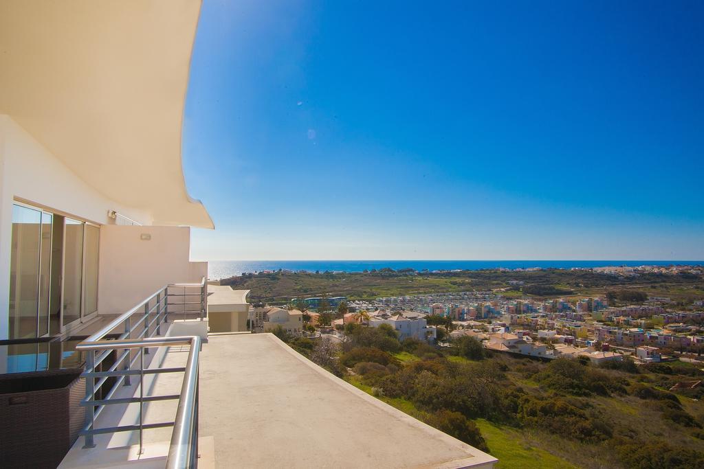 Sea View Penthouse In Albufeira 아파트 객실 사진